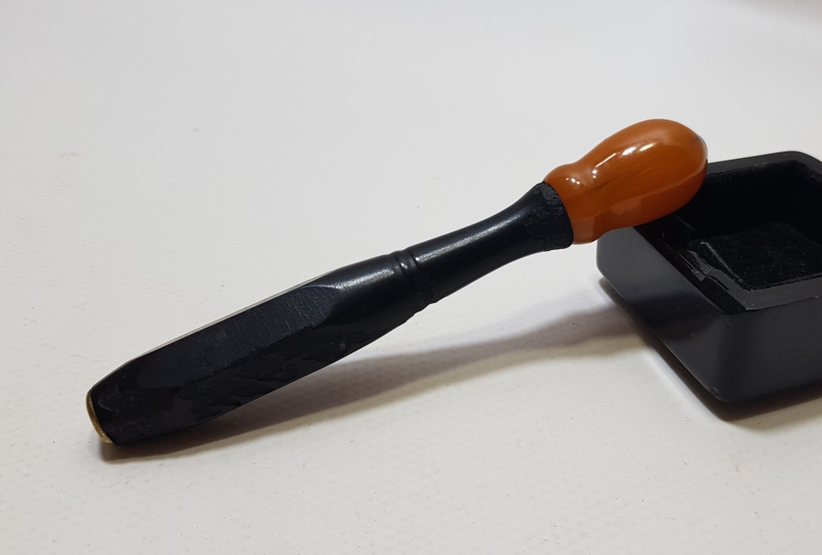 OSMANLI DÖNEMİ SIKMA KEHRİBAR EMZİKLİ AĞA İŞİ SİGARA AĞIZLIĞI