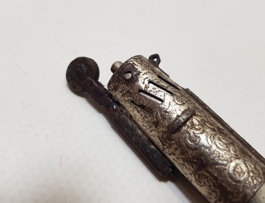 OSMANLI DÖNEMİ ÜZERİ İŞLEMELİ NADİR SUBAY ÇAKMAĞI