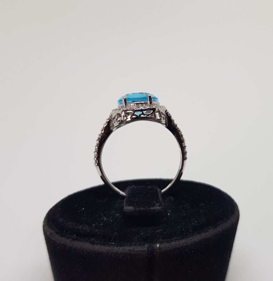 FASETA KESİM AQUAMARİN VE PIRLANTA TAŞLI YÜZÜK