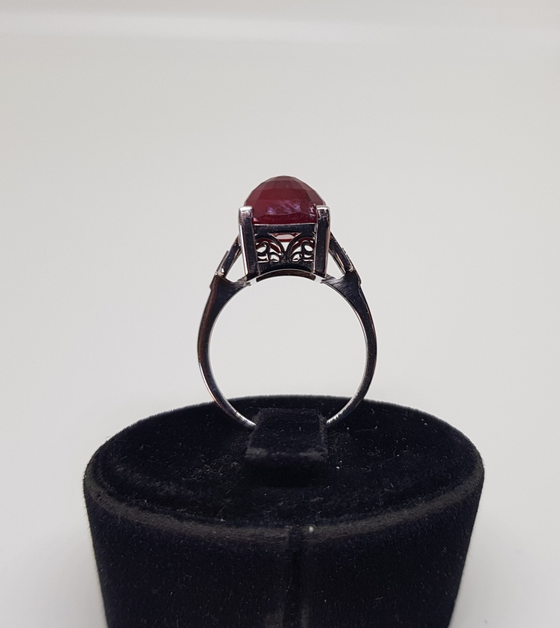 KÖK YAKUT VE PIRLANTA TAŞLI YÜZÜK