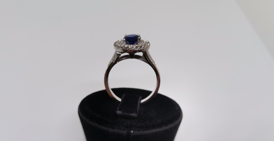 SAFİR VE PIRLANTA TAŞLI GÜNEŞ MODELİ YÜZÜK