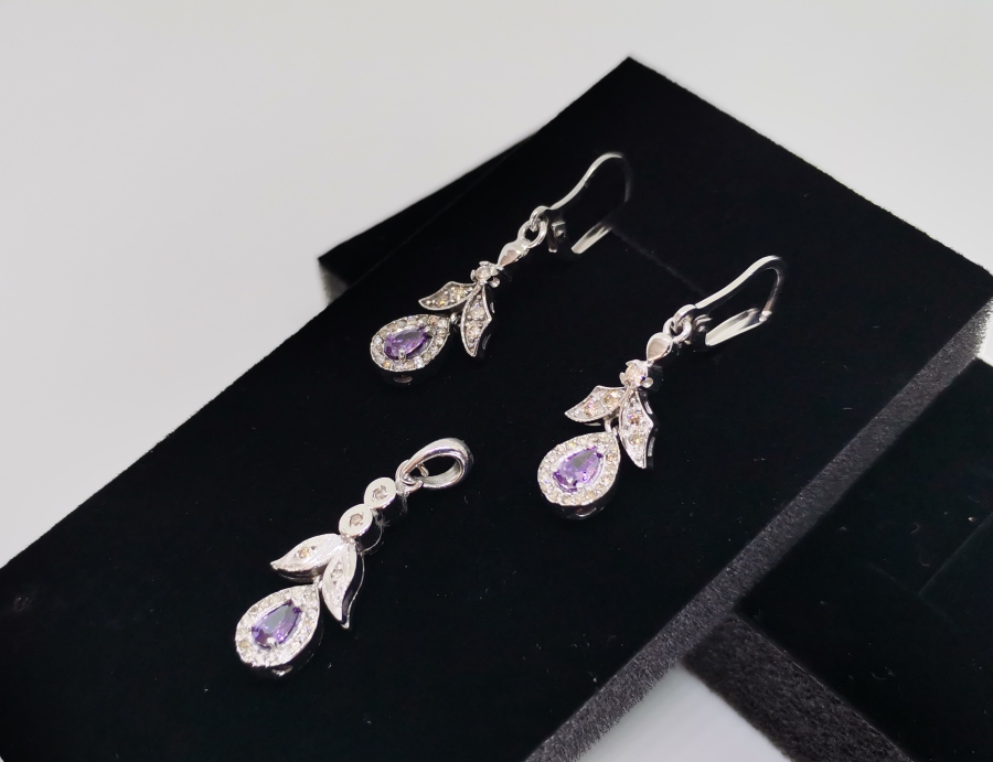 AMETİST VE PIRLANTA TAŞLI DAMLA MODELİ KOLYE KÜPE TAKIMI