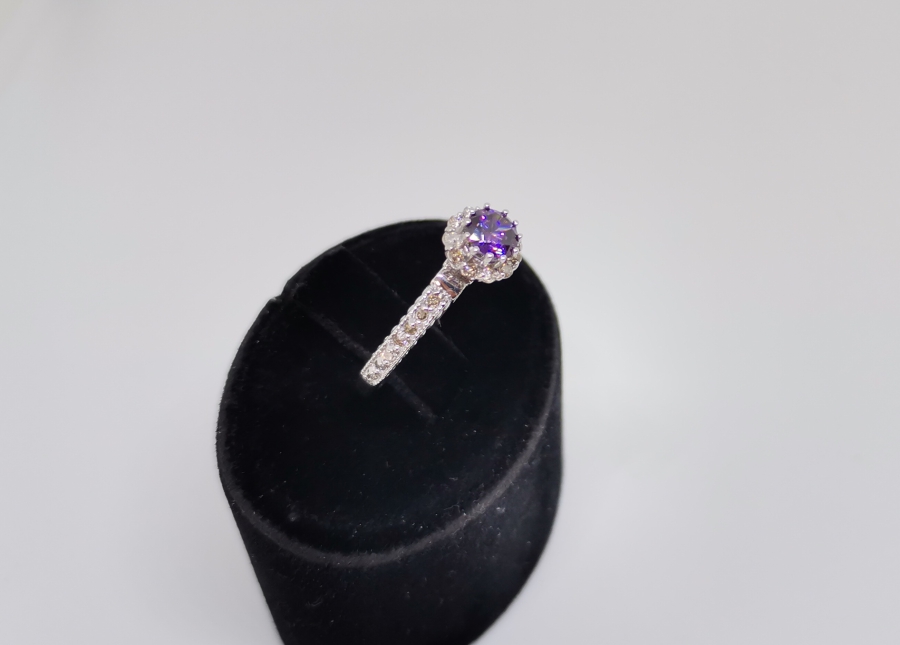 AMETİST VE PIRLANTA TAŞLI TEKTAŞ YÜZÜK