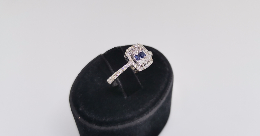 SAFİR VE PIRLANTA TAŞLI BAGET YÜZÜK