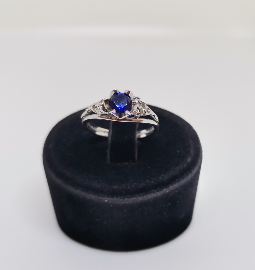 SAFİR VE PIRLANTA TAŞLI ÇİÇEK MODELİ YÜZÜK