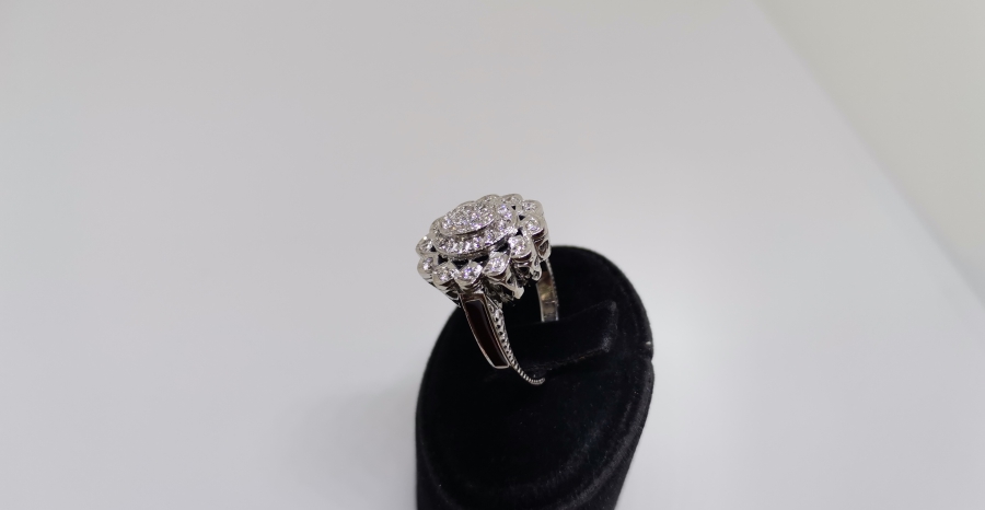 PIRLANTA TAŞLI GÜNEŞ MODEL YÜZÜK