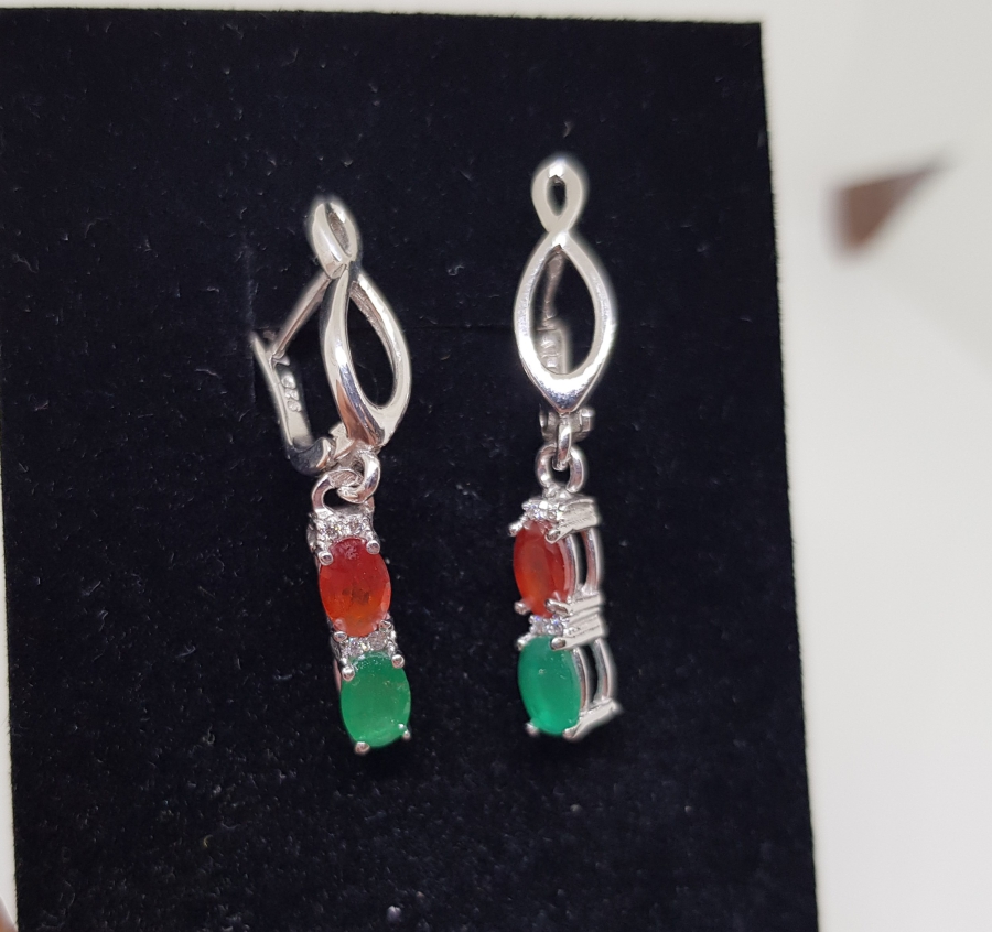 PIRLANTA VE RENKLİ TAŞLARLA SÜSLÜ KÜPE