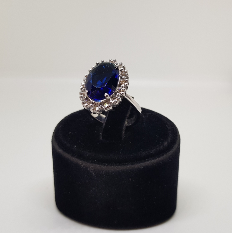 SAFİR VE PIRLANTA TAŞLI FRANSIZ MODEL YÜZÜK