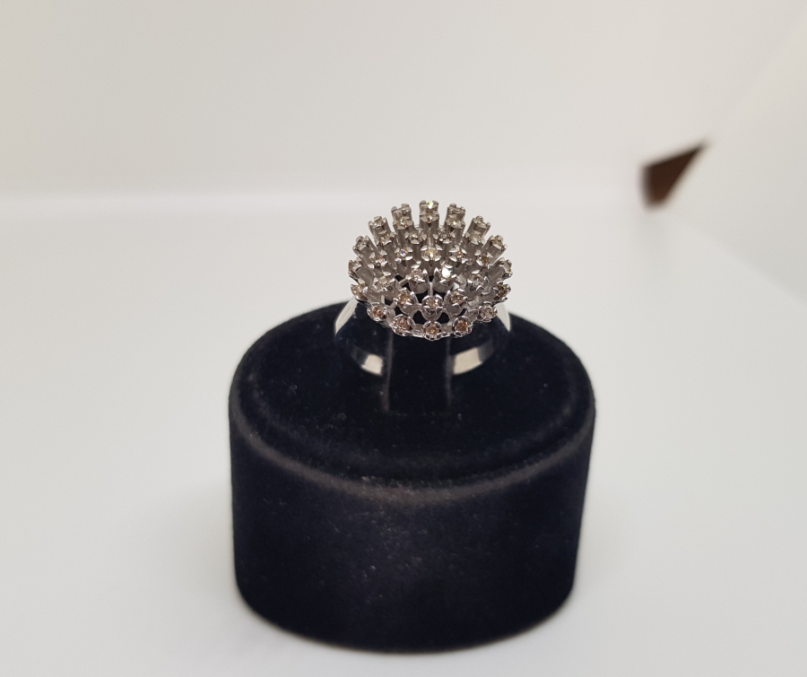 KİRPİ MODELİ PIRLANTA TAŞLI YÜZÜK