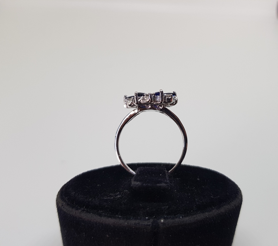 SAFİR VE PIRLANTA TAŞLI GÜNEŞ MODEL YÜZÜK