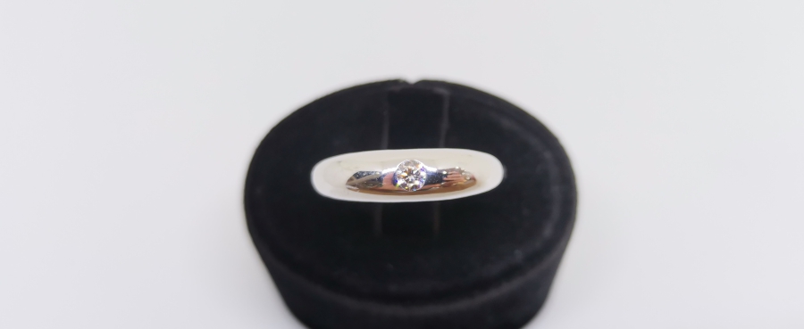 PIRLANTA TAŞLI ALYANS MODEL TEKTAŞ YÜZÜK