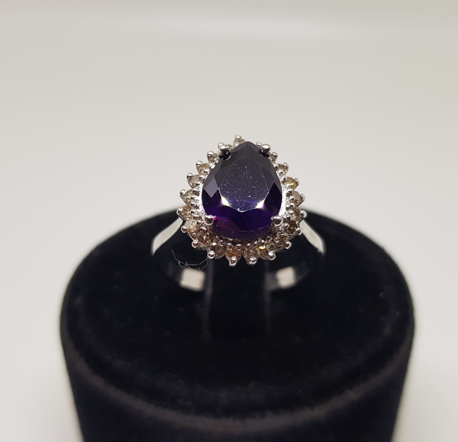 DAMLA MODEL AMETİST VE PIRLANTA TAŞLI YÜZÜK