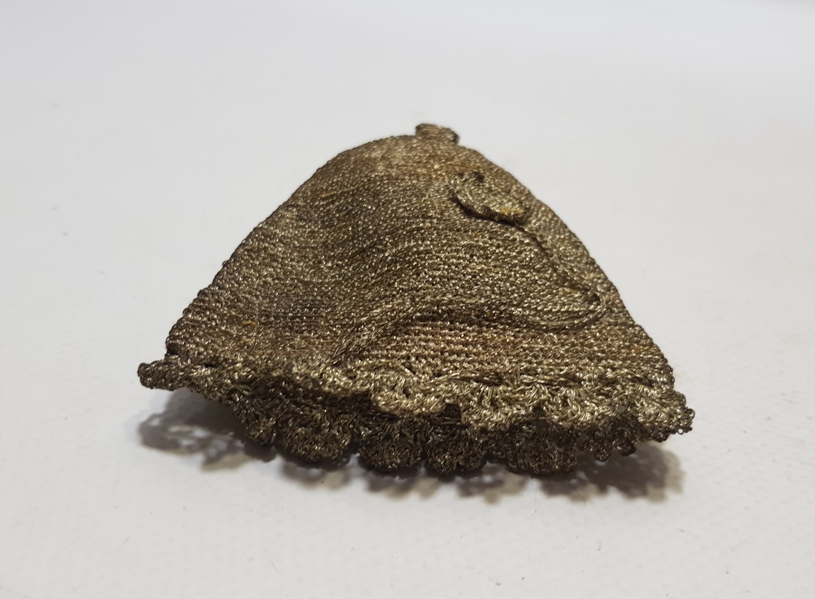 SAF GÜMÜŞTEN MAMUL SIRMA İŞÇİLİKLİ CEP SAATİ KESESİ