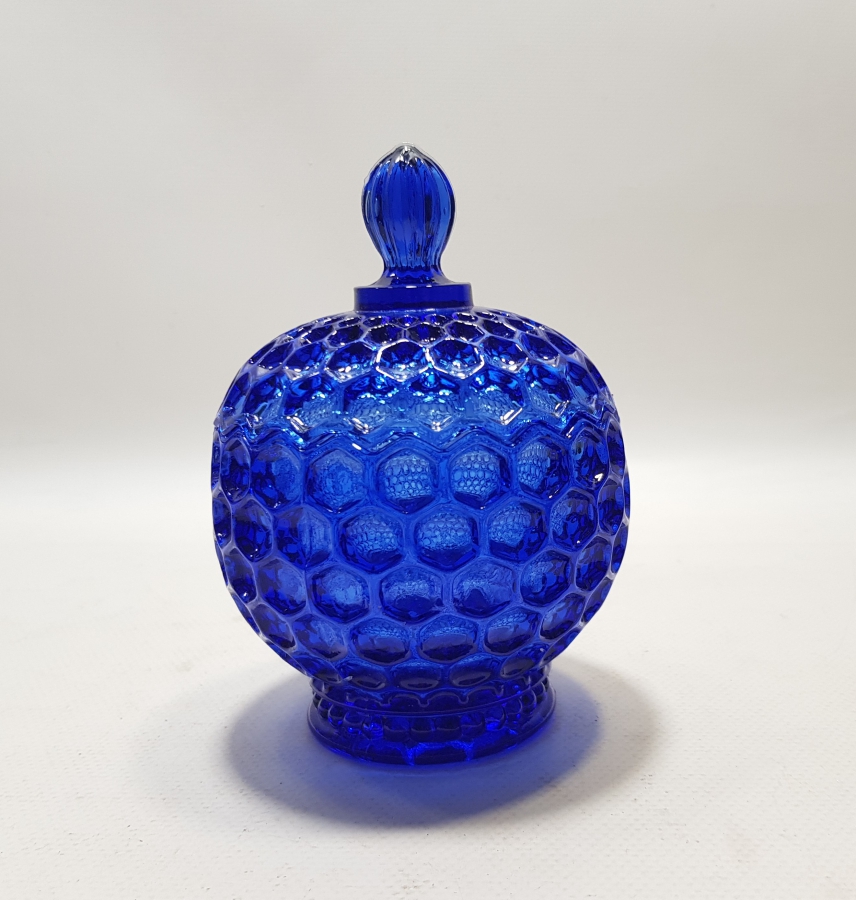 NADİR RENKTE OSMANLI DÖNEMİ KABARTMA İŞÇİLİKLİ KAPAKLI MACUNLUK