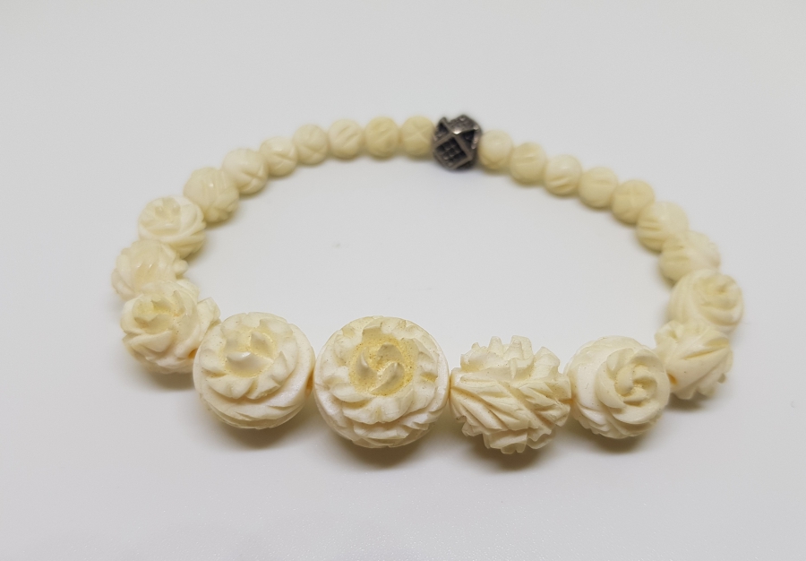 ÖZEL YAPIM GÜLLÜ MODEL ANTİKA FİLDİŞİ BİLEKLİK