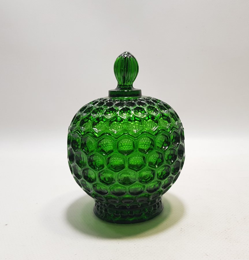 NADİR RENKTE OSMANLI DÖNEMİ KABARTMA İŞÇİLİKLİ KAPAKLI MACUNLUK