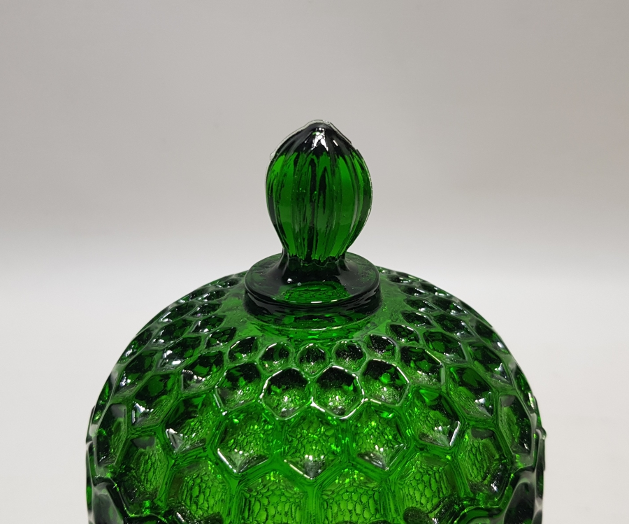 NADİR RENKTE OSMANLI DÖNEMİ KABARTMA İŞÇİLİKLİ KAPAKLI MACUNLUK