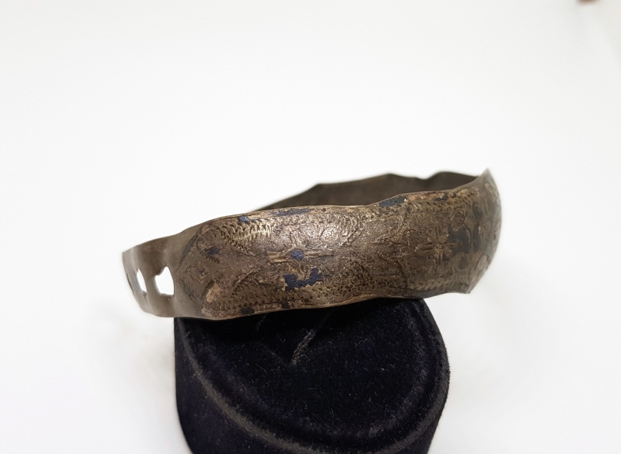 ÜZERİ OSMANLICA YAZILI SAVATLI BİLEZİK