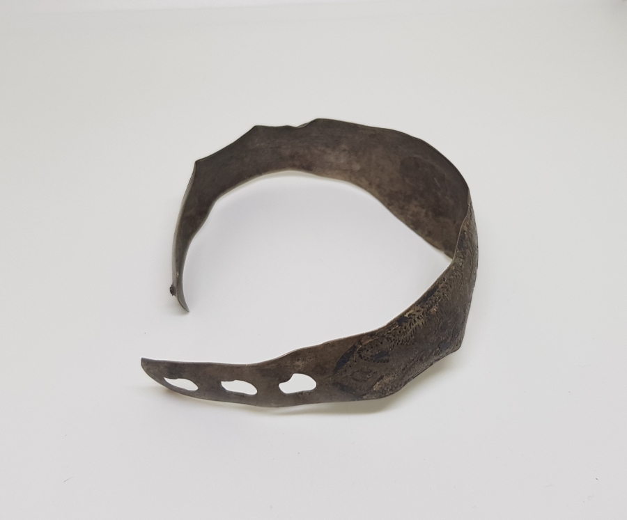 ÜZERİ OSMANLICA YAZILI SAVATLI BİLEZİK