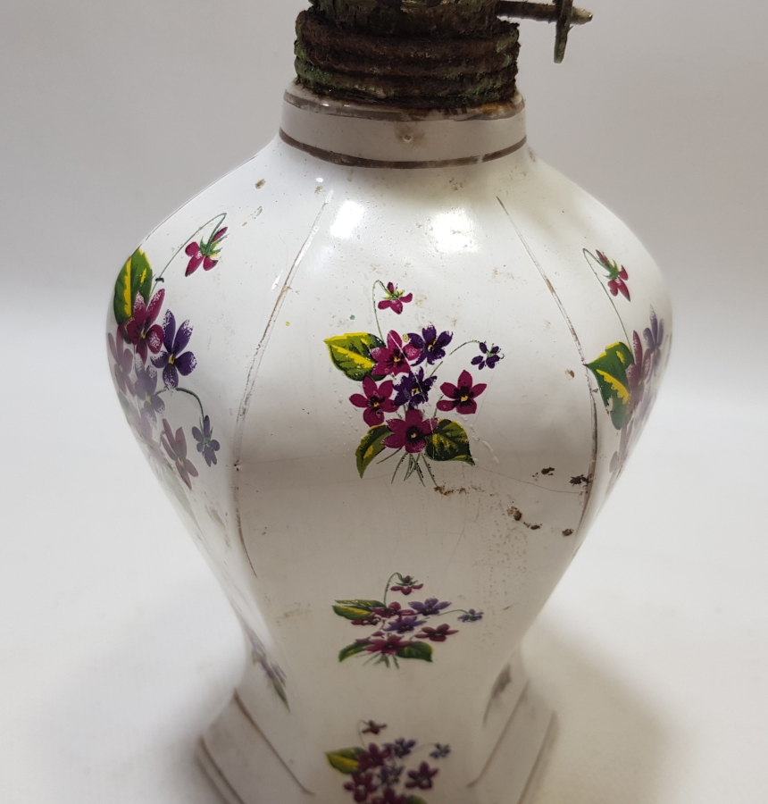 ANTİKA PORSELEN GAZ LAMBASI