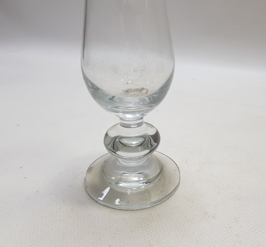 ALTIN VARAKLI ANTİKA GÜL VAZOSU