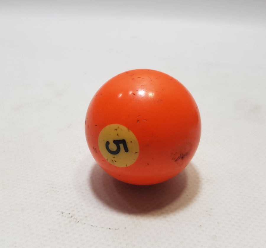 ANTİKA KATALİN BİLARDO TOPU