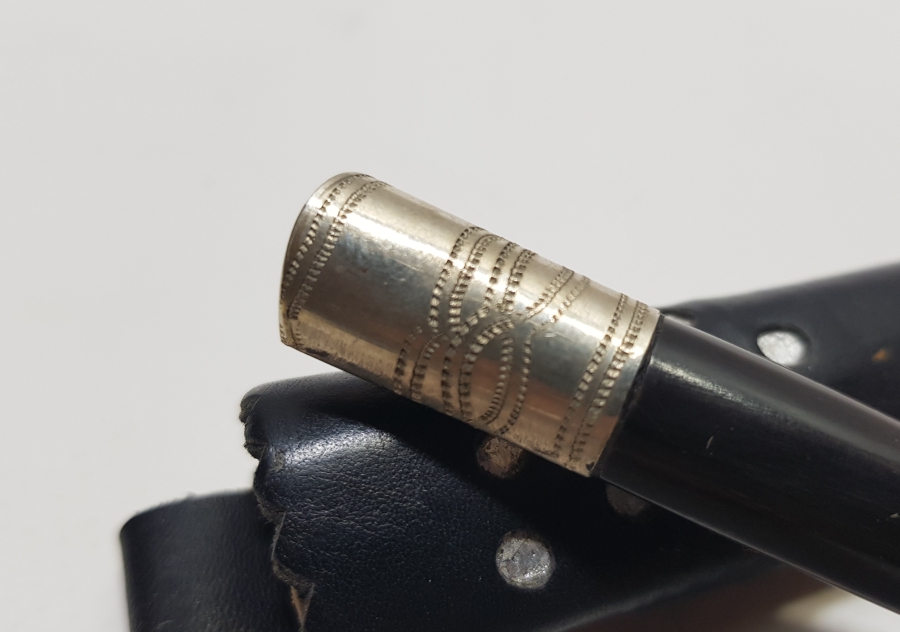 ÖZEL YAPIM GÜMÜŞ APLİKLİ ANTİKA SÜRMENE KAMASI