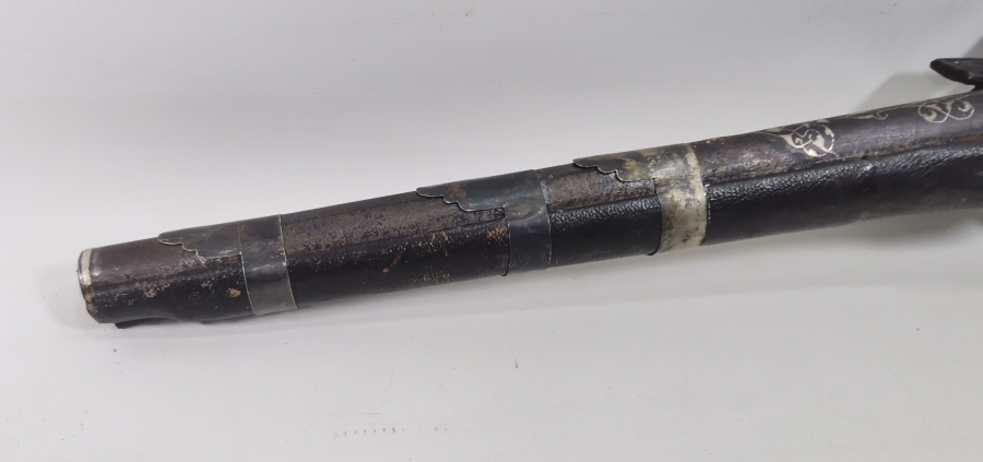 OSMANLI DÖNEMİ GÜMÜŞ ÇAKMA İŞÇİLİKLİ NADİR FORMDA PİŞTOV