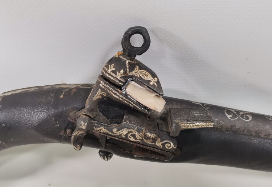 OSMANLI DÖNEMİ GÜMÜŞ ÇAKMA İŞÇİLİKLİ NADİR FORMDA PİŞTOV