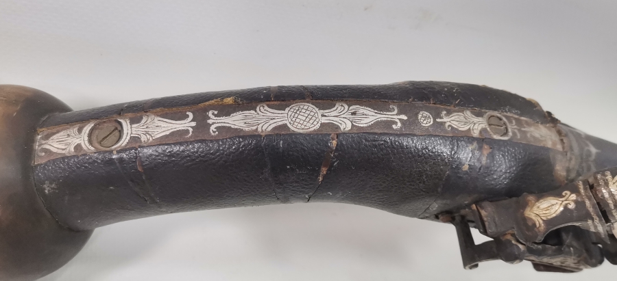 OSMANLI DÖNEMİ GÜMÜŞ ÇAKMA İŞÇİLİKLİ NADİR FORMDA PİŞTOV