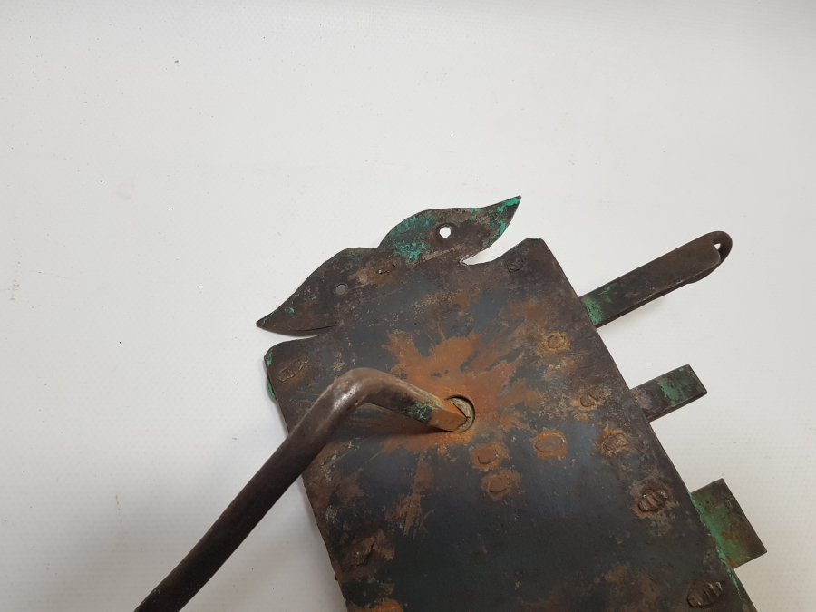 ÜZERİ AY YILDIZLI VE USTA DAMGALI OSMANLI DÖNEMİ EL YAPIMI KAPI KİLİDİ