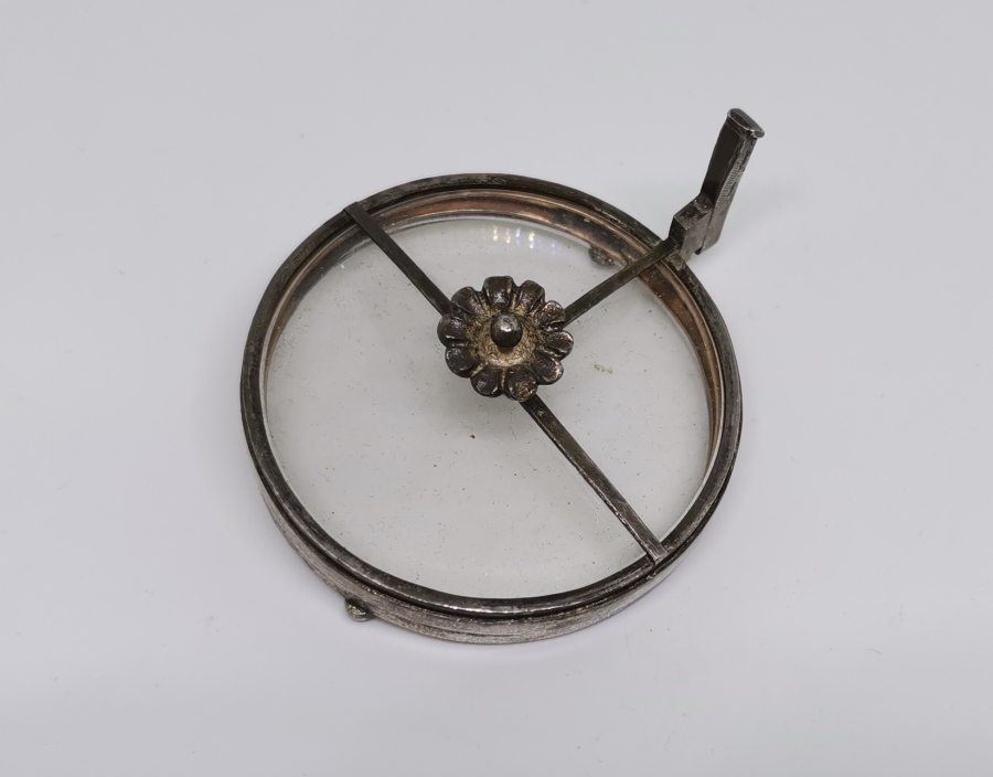 ÖZEL YAPIM KOLEKSİYONERLER İÇİN YAPILMIŞ ANTİKA GÜMÜŞ PARA SAKLAMA KABI