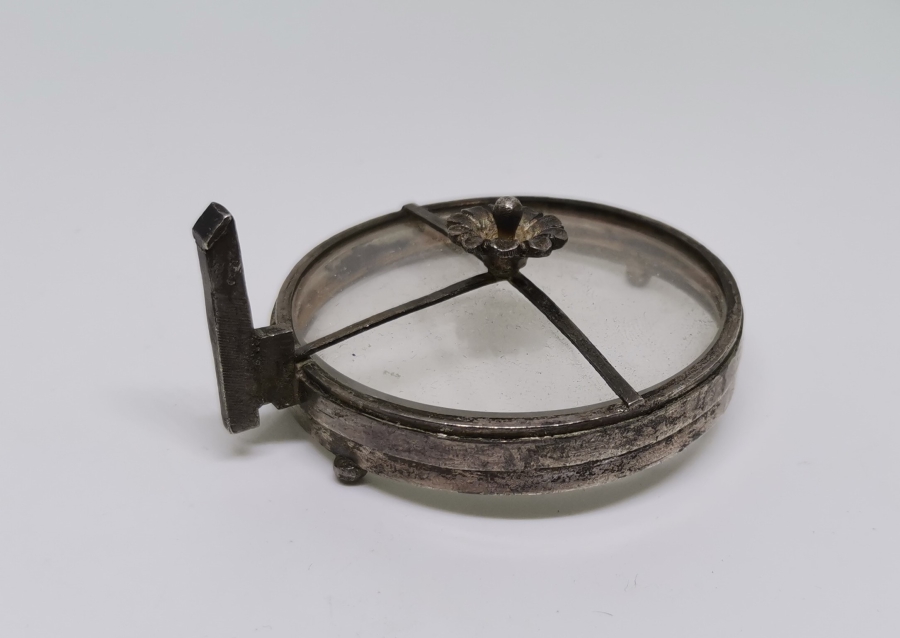 ÖZEL YAPIM KOLEKSİYONERLER İÇİN YAPILMIŞ ANTİKA GÜMÜŞ PARA SAKLAMA KABI