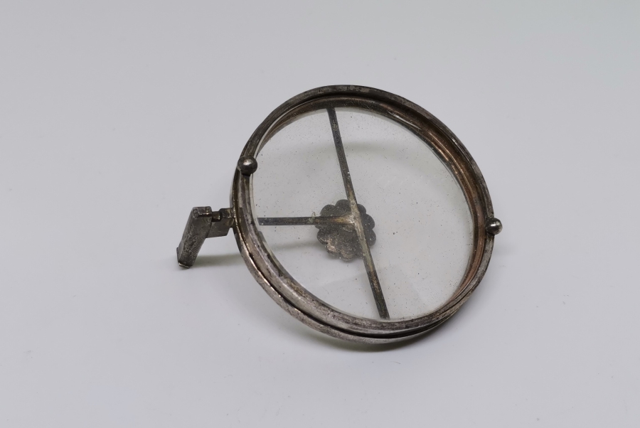 ÖZEL YAPIM KOLEKSİYONERLER İÇİN YAPILMIŞ ANTİKA GÜMÜŞ PARA SAKLAMA KABI