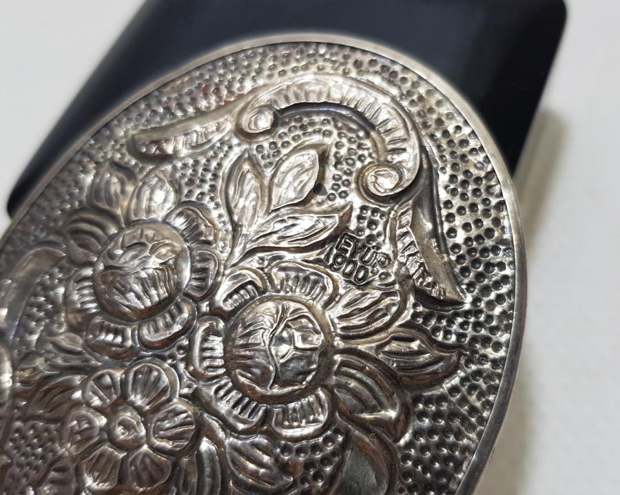 KABARTMA İŞÇİLİKLİ ANTİKA GÜMÜŞ EL AYNASI