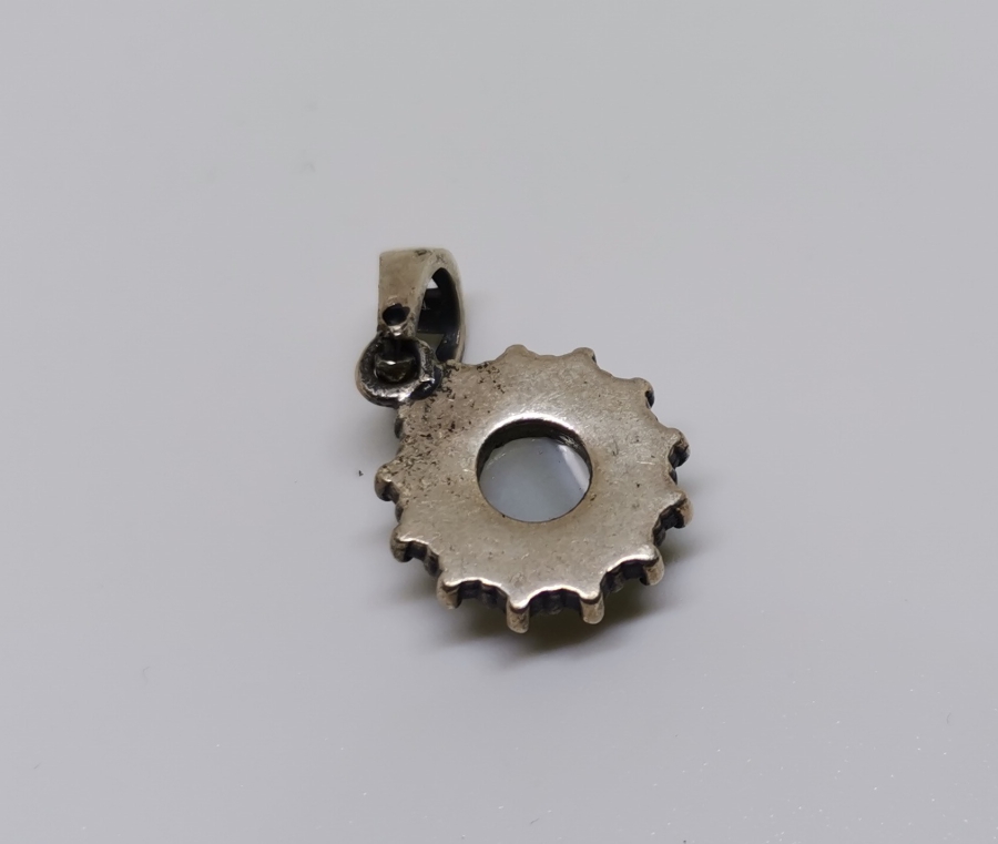 SEDEF VE MARGAZİT TAŞLI GÜMÜŞ KOLYE UCU