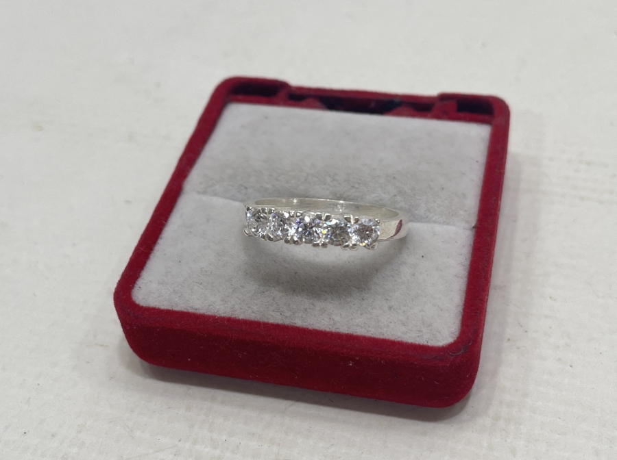 MARGAZİT TAŞLI BEŞTAŞ MODEL GÜMÜŞ YÜZÜK