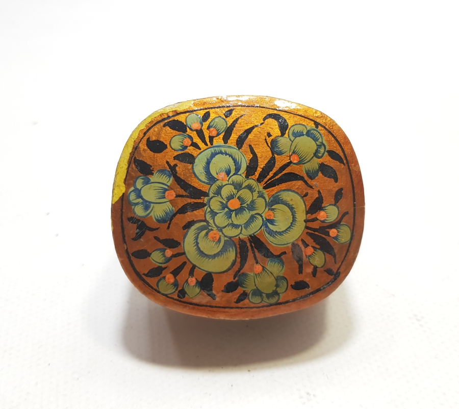 ALTIN VARAKLI VE EL BOYAMA KAPAKLI PAPİER MACHE TESPİH KUTUSU