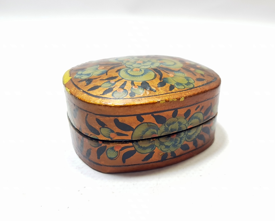 ALTIN VARAKLI VE EL BOYAMA KAPAKLI PAPİER MACHE TESPİH KUTUSU