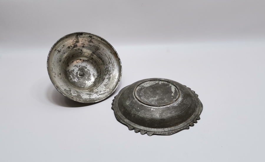 KAPAĞINDA VE LENGERİNDE AYNI YAZI BULUNAN NADİR AĞA LENGERİ