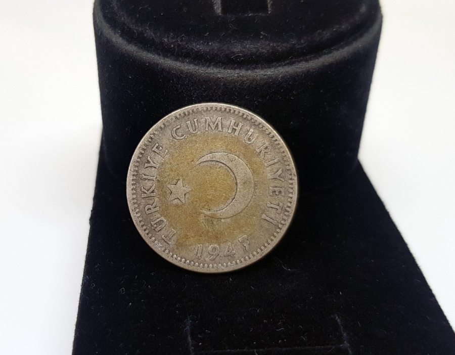 1947 YILI KOLEKSİYONLUK GÜMÜŞ 1 LİRA