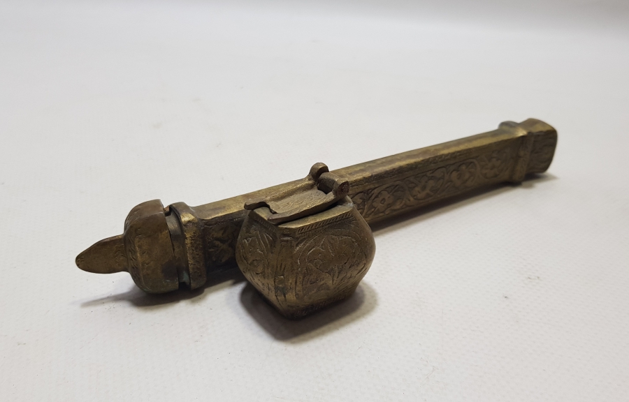 ANTİKA BRONZ DİVİTLİK