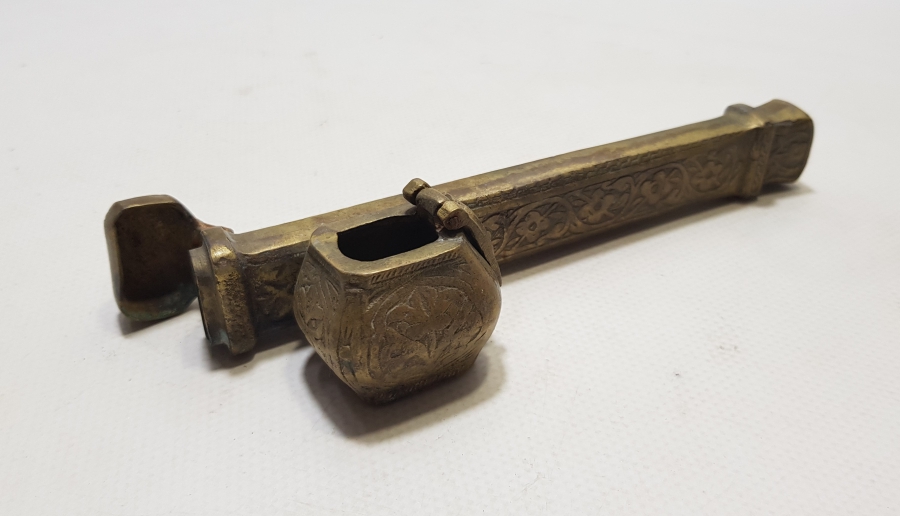 ANTİKA BRONZ DİVİTLİK