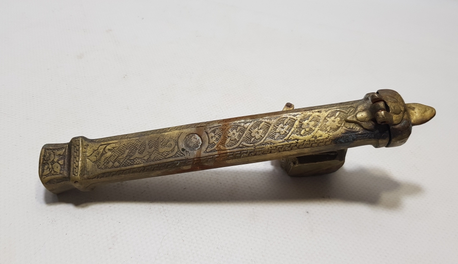 ANTİKA BRONZ DİVİTLİK