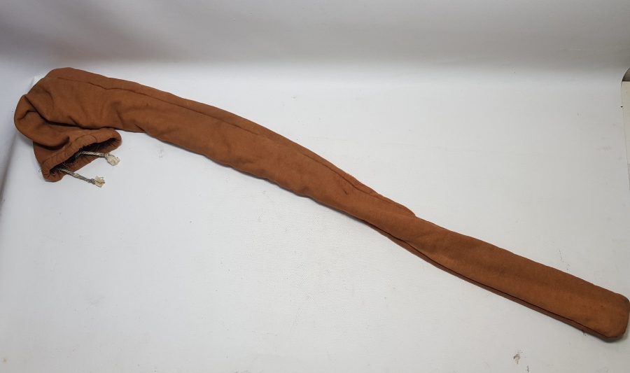 ORİJİNAL KORUMA KILIFINDA BOYNUZ SAPLI ANTİKA SUBAY KILICI