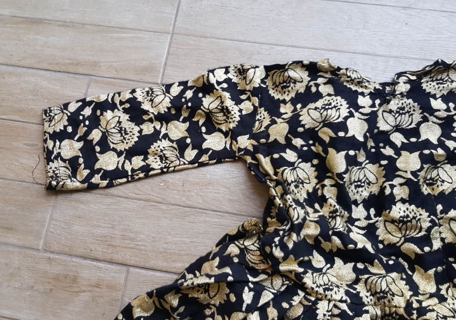 EL YAPIMI ANTİKA VİNTAGE ELBİSE