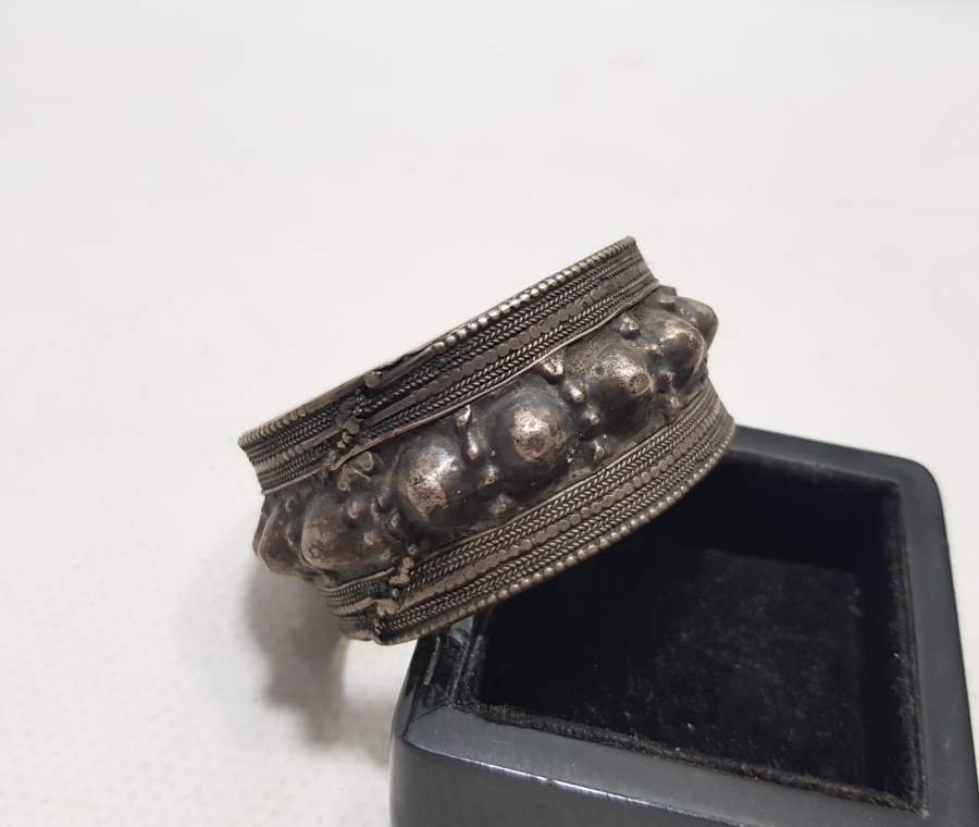 OSMANLI DÖNEMİ BÜYÜK BOY ÇOK NADİR ERMENİ İŞİ ÇİVİLİ BİLEKLİK - BİLEZİK