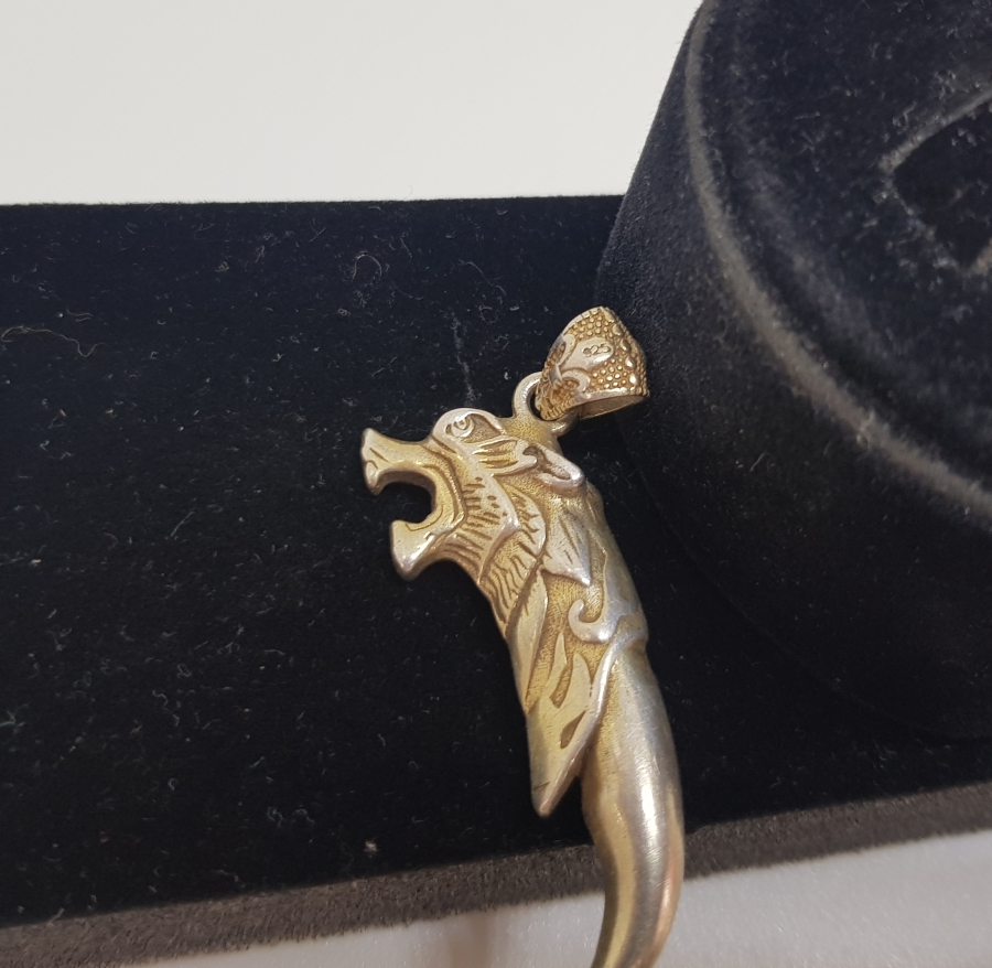 ASLAN BAŞLI ÖZEL YAPIM GÜMÜŞ KOLYE UCU