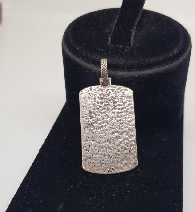 KABARTMA İŞÇİLİKLİ ASLAN BAŞLI GÜMÜŞ KOLYE UCU