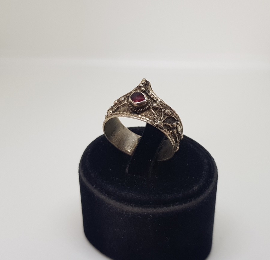 OSMANLI DÖNEMİ KABARTMA İŞÇİLİKLİ GÜMÜŞ ZİHGİR - OKÇU YÜZÜĞÜ